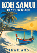 Hat Chaweng — Koh Samui art print: bright poster of a curving white sand beach with a red-and-blue longtail boat at the shoreline, leaning coconut palms and green hills across a turquoise bay under a golden sun
